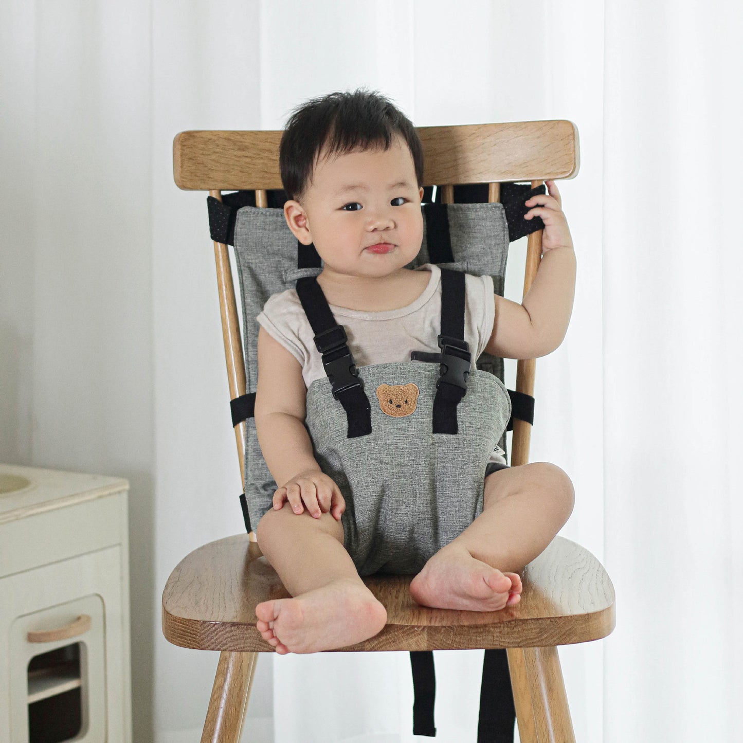 Cross-border popular children's baby dining chair safety belt eating fixed safety dining chair strap convenient protection belt